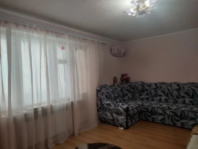 Продається 1-кімнатна квартира з ремонтом