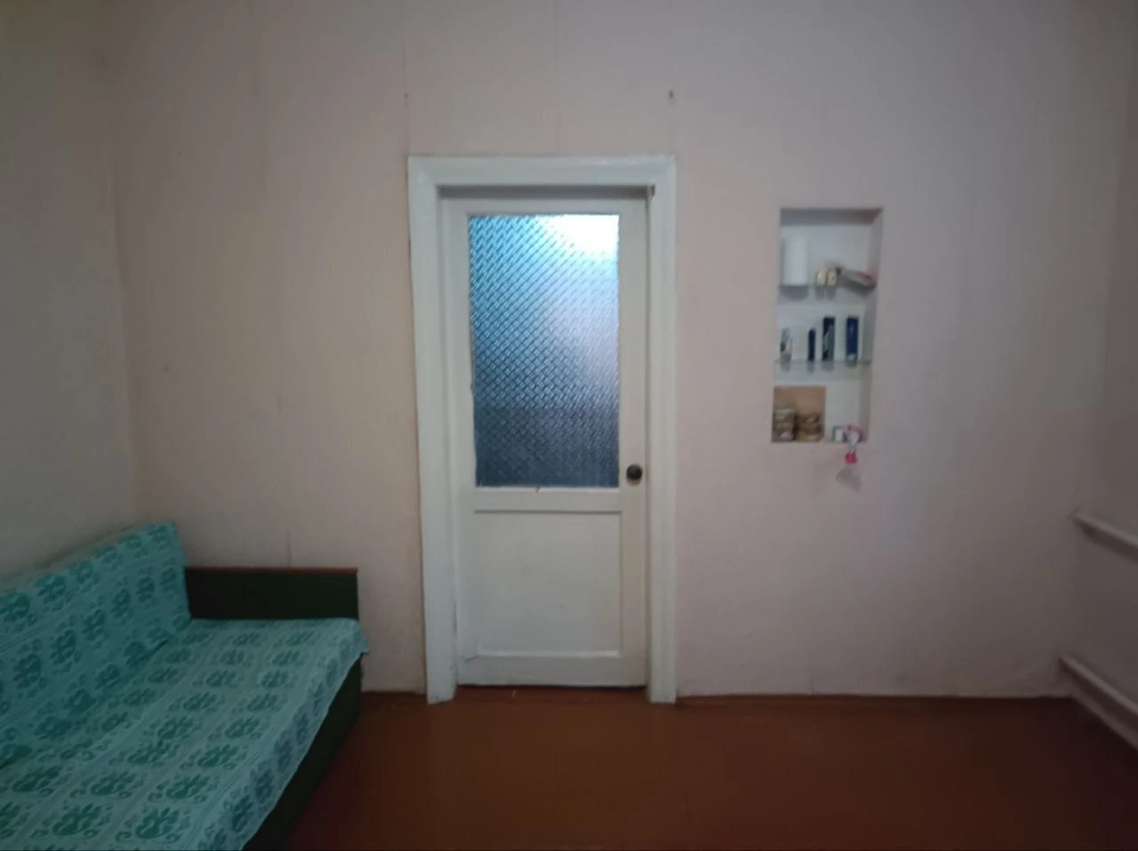 For Sale: 2-room apartment 40 km from Dnipro - PAYMENT PLAN - NEGOTIABLE!