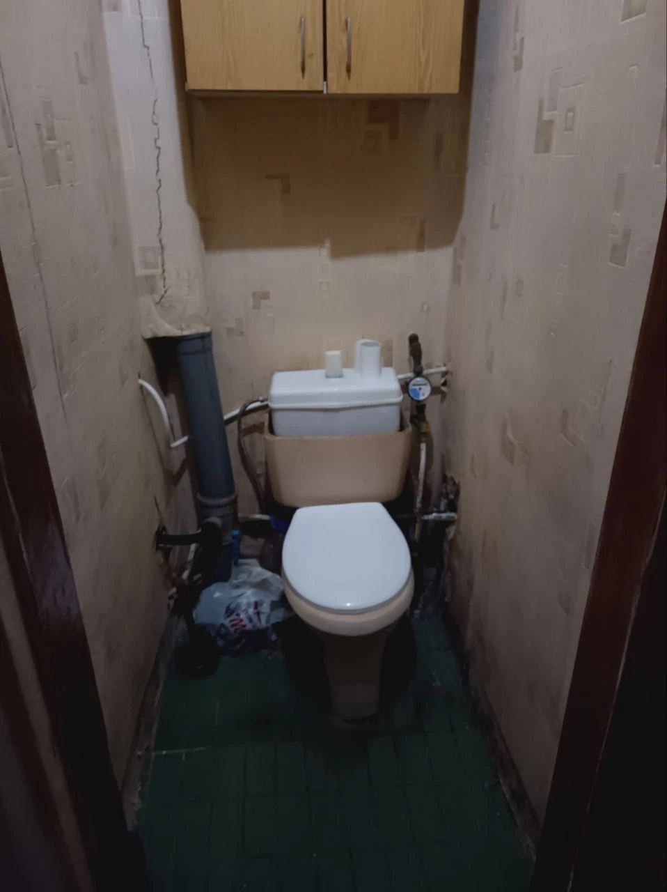 For Sale: 2-room apartment 40 km from Dnipro - PAYMENT PLAN - NEGOTIABLE!