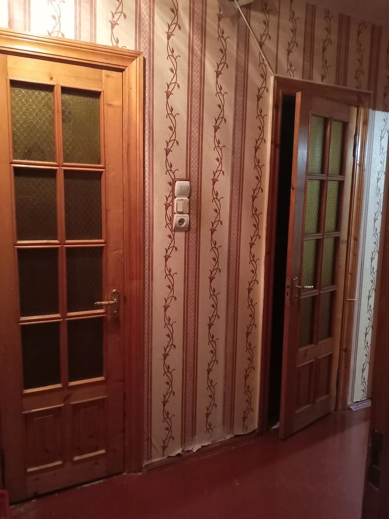 Продам 3х - кімнатну квартиру.