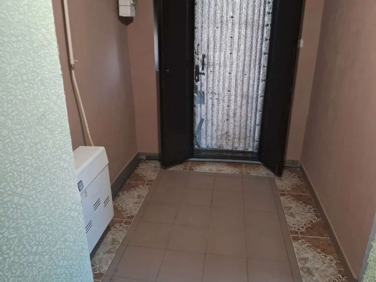 Продам двухкомнатную квартиру. Не сдаётся