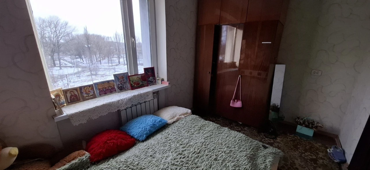 Трёх комнатная квартира раен пятихаток. Не сдается