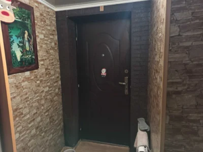 Квартира в частом секторе со своим двором, подвалом, сараем