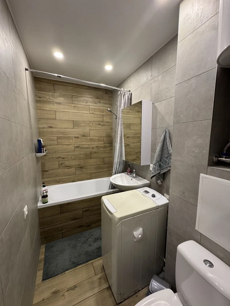 2-bedroom apartment for sale in the city of Synelnykove