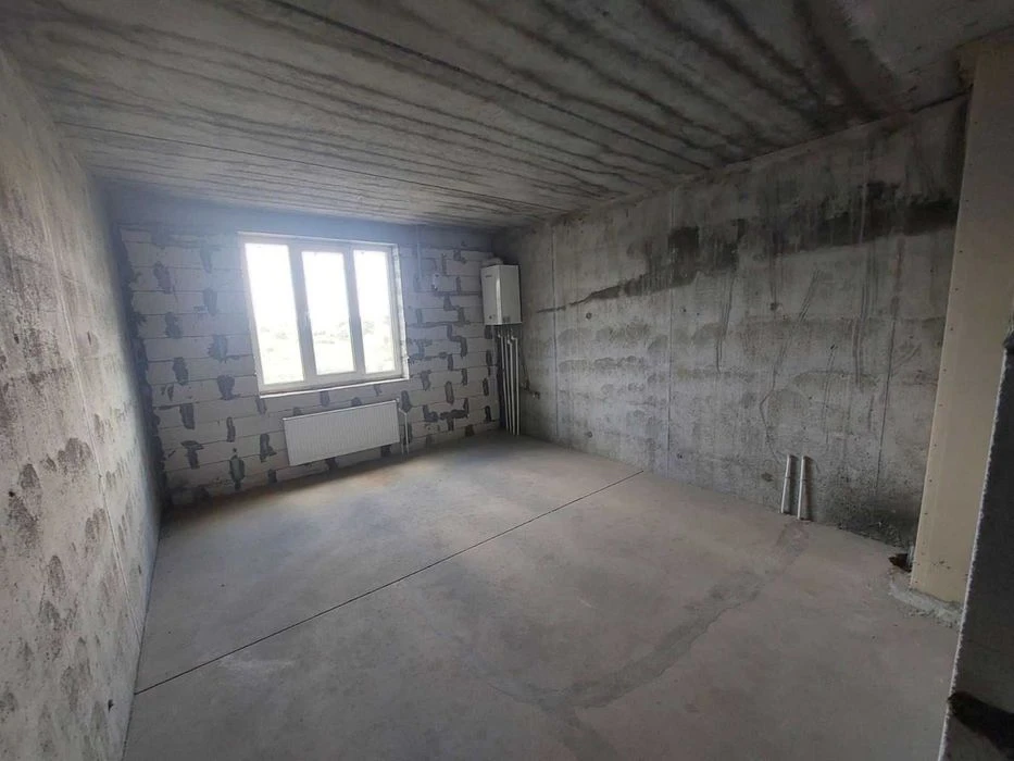 Продам 1-комнатную квартиру в новом доме на Сахарова.