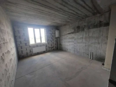Продам 1-комнатную квартиру в новом доме на Сахарова.