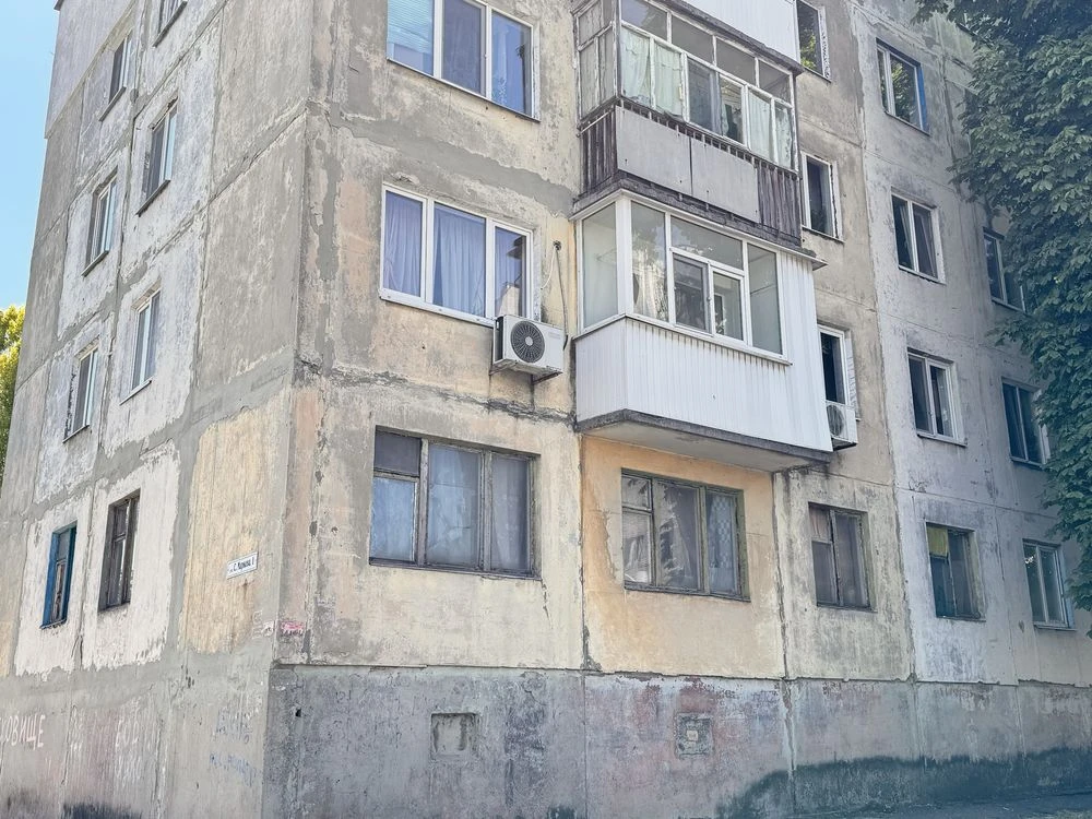Продается 4-комнатная квартира в г. Терновка, ул. С. Маркова