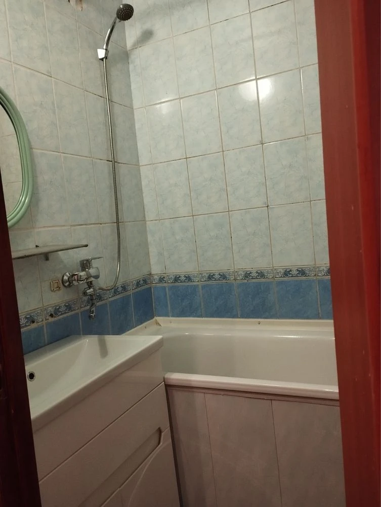 Продається двокімнатна квартира