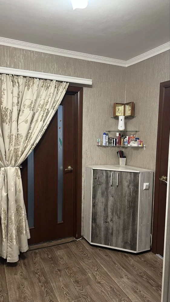 Продається двокімнатна квартира в Терновці