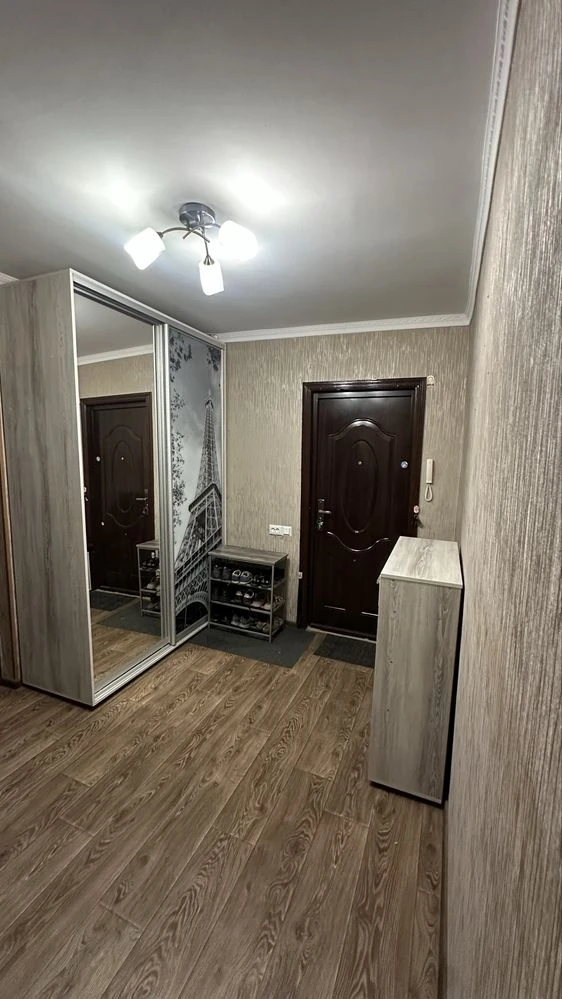 Продається двокімнатна квартира в Терновці