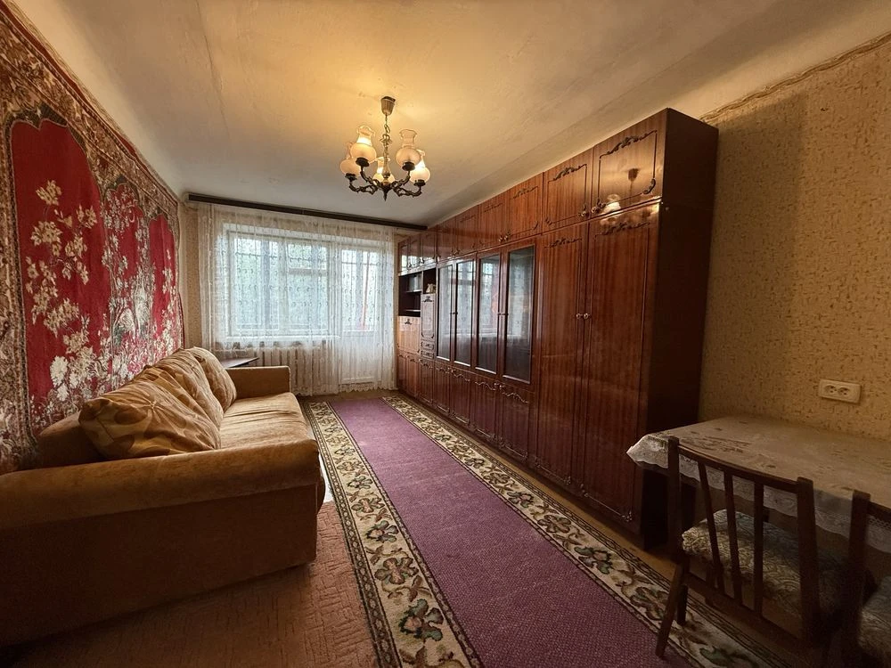 Selling 2-room apartment