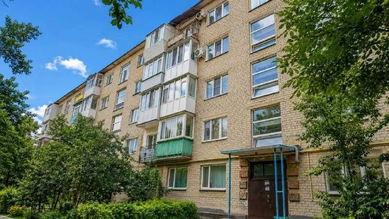 For Sale: 2-bedroom apartment, Danyilska Street, Berdychiv