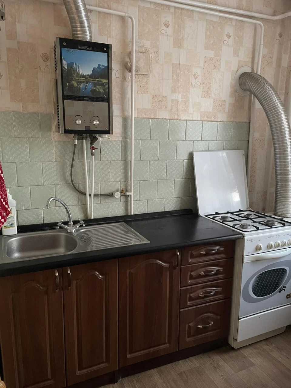 Продаж 3 кімнатної квартири з автоносним опаленням