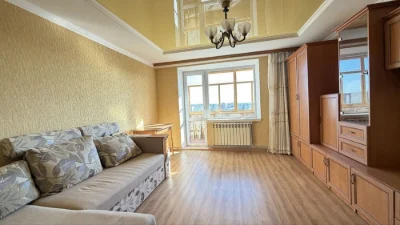 3-комнатная квартира в районе больницы, 66 м² с автономным отоплением — заезжай и живи!