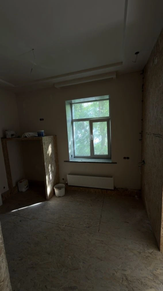 3-кімнатна 61 м² | ЦЕНТР | 2 поверх | АВТОНОМНЕ ОПАРЮВАННЯ