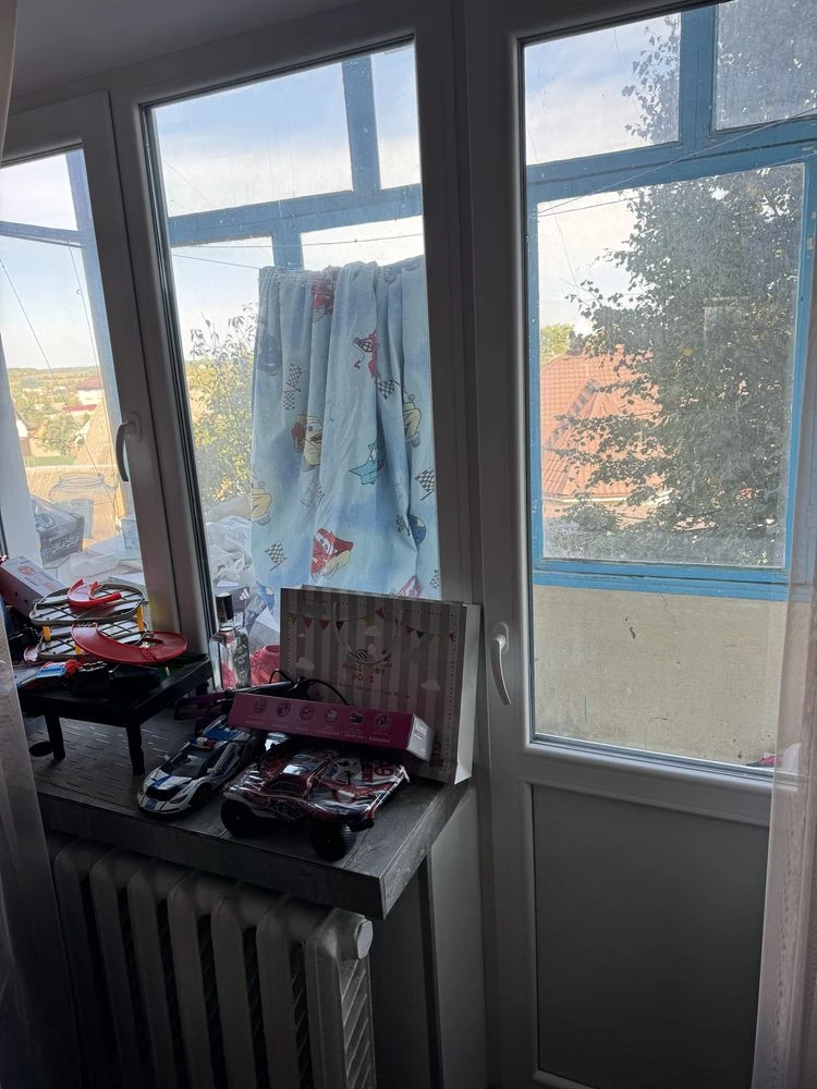 Продам свою 3-кімнатну квартиру