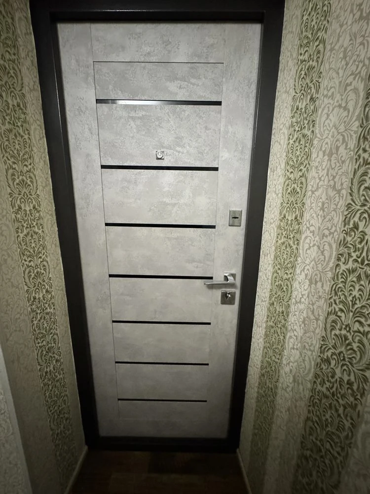 Продам свою 3-кімнатну квартиру