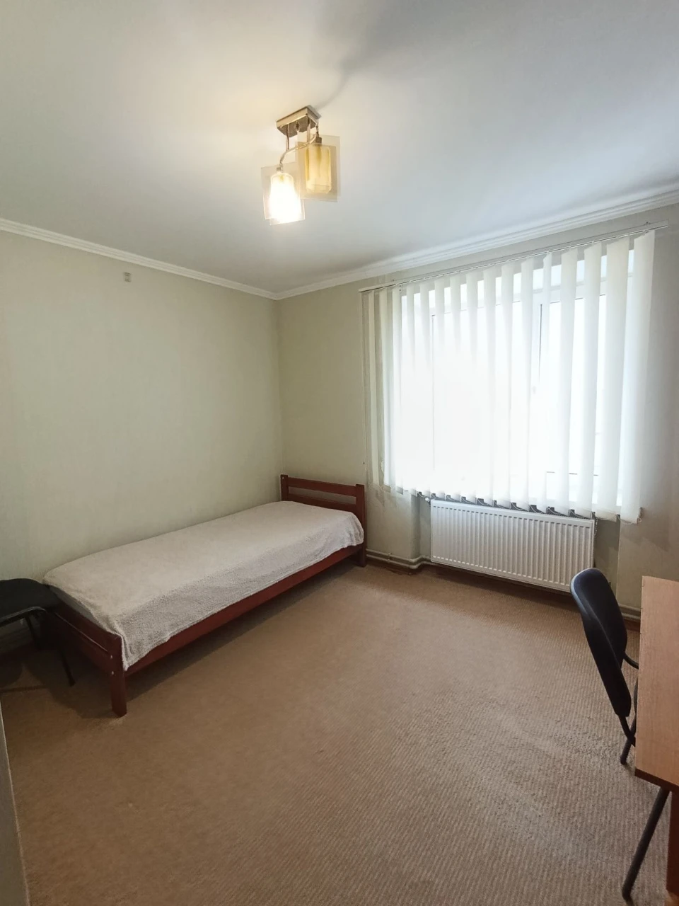 Three-bedroom apartment in the city center