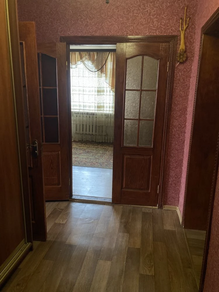 Продам 3х кімнатну квартиру,  з   АО, ЧЕШКА, р-н Червона Гор