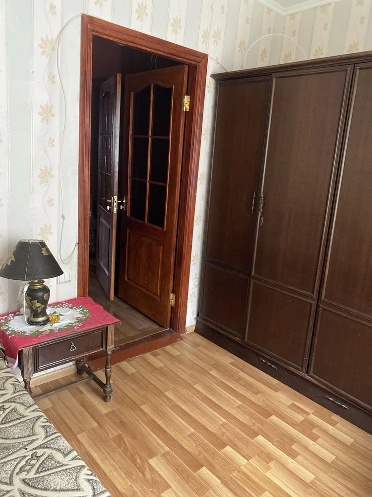 Продам 3х кімнатну квартиру,  з   АО, ЧЕШКА, р-н Червона Гор