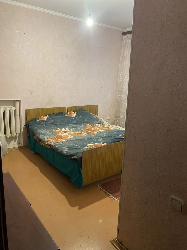 Продам 3х кімнатну квартиру,  з   АО, ЧЕШКА, р-н Червона Гор