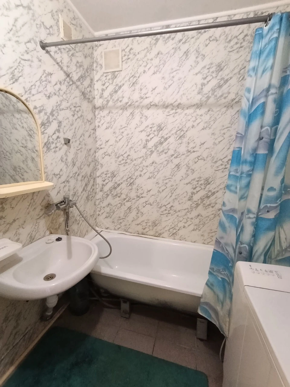 2-room apartment on Red Hill