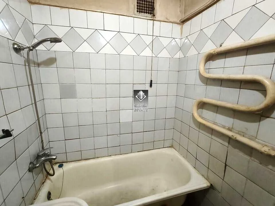 Apartment. Zaporizhzhia, Charivna St.