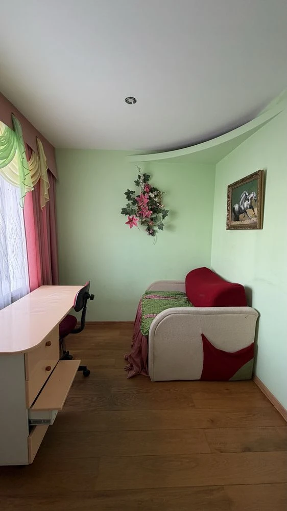 For sale: 3-room apartment with autonomous heating