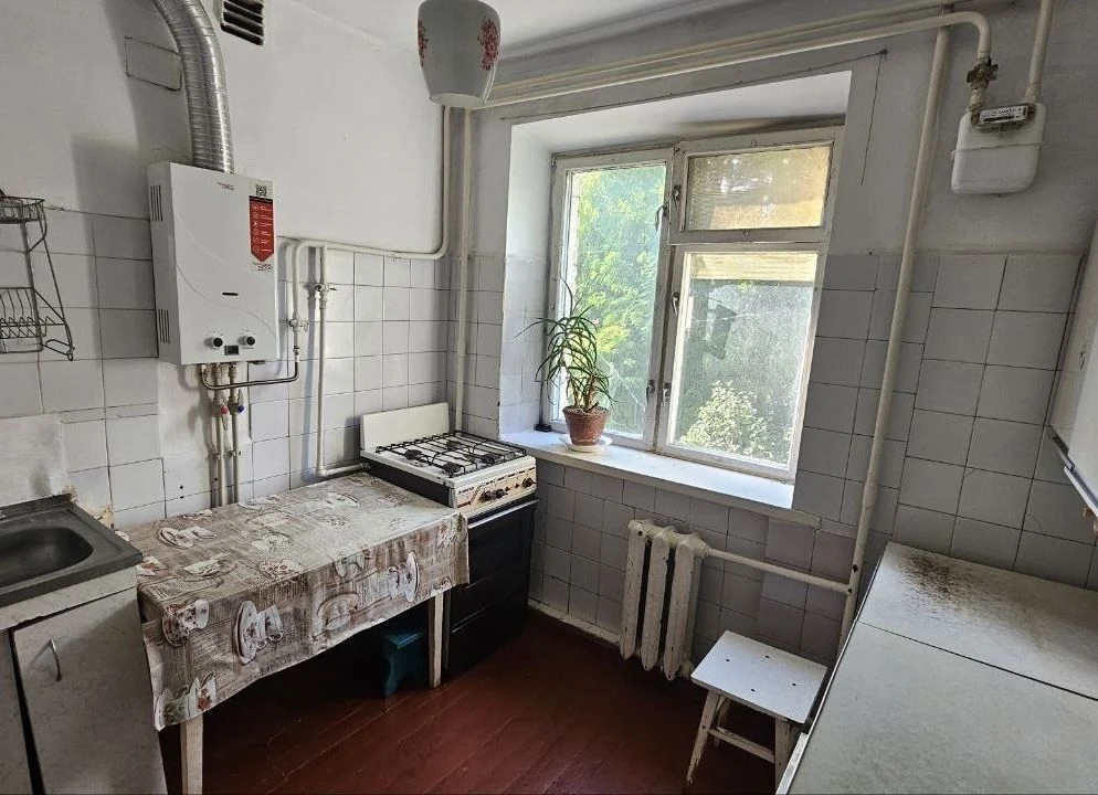 2nd Floor, 2 Odessa Street
