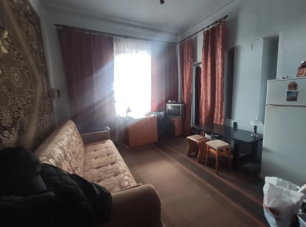 Продається 1к.кв.в районі Лагуни