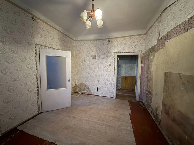 2к.квартира біля Укр.пошти