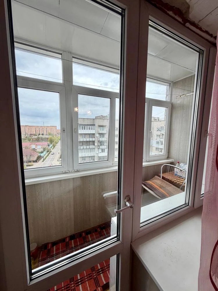 Продаж 3 кім.кв. Площа 67 м2. Парк Гагаріна