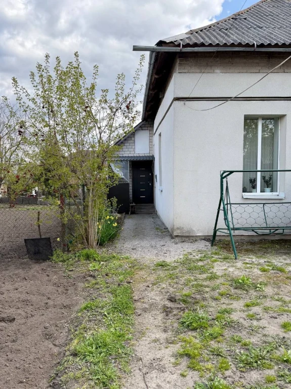 2-bedroom apartment for sale in a private sector of the city