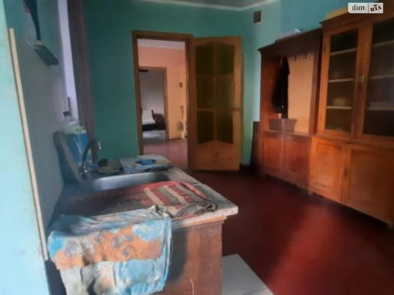 Apartment for Sale: Center
