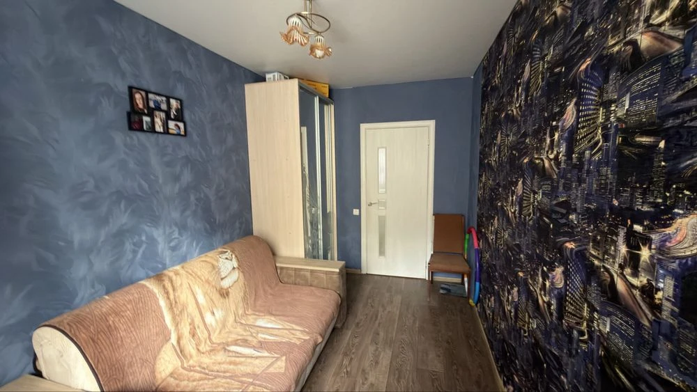 Продається 3-кімнатна квартира в с.Михайлівка