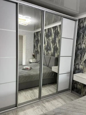 Трехкомнатная квартира в районе Льотный