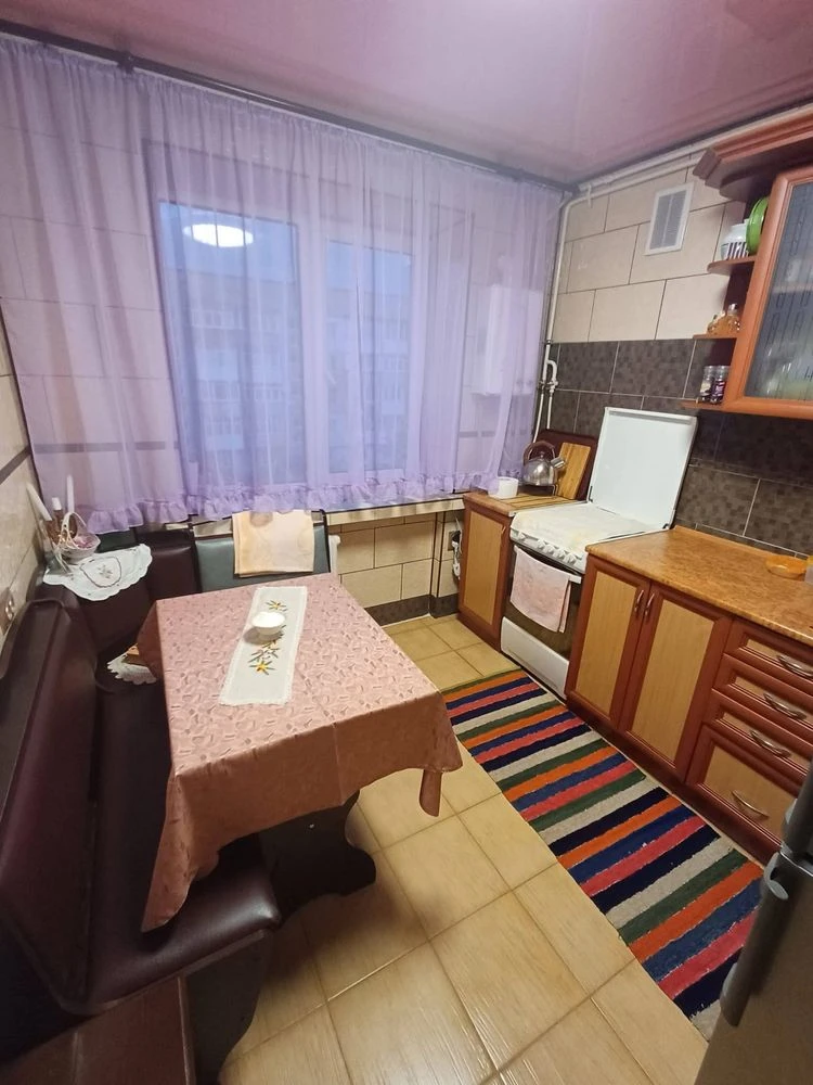 Продається 3-кімнатна квартира в районі дальнього Ковельсько