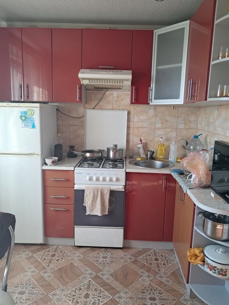 Продается 1-комнатная квартира с мебелью и бытовой техникой в Киеве