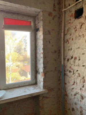 Продаю 2 кімнатну квартиру  ( Центррайон РДА)