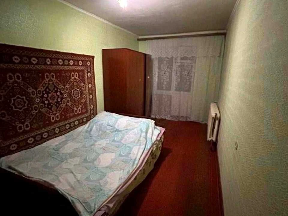 Apartment. Korosten, Hrushvського Street