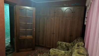 ПРОДАЄТЬСЯ ЧОТИРИКІМНАТНА КВАРТИРА! . Знаходиться біля райсп