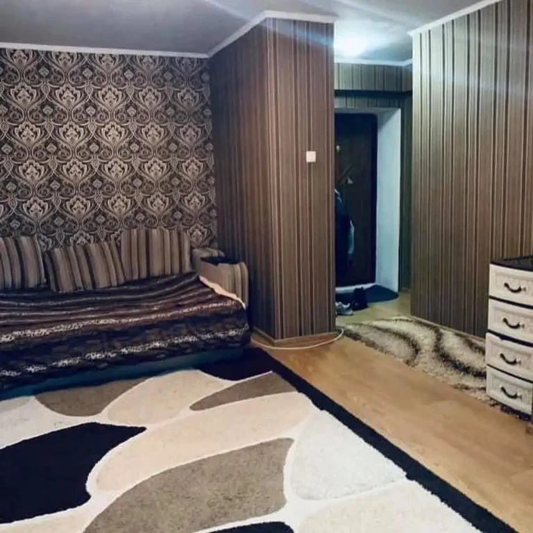Двокімнатна квартира в центрі з супер плануванням меблями і
