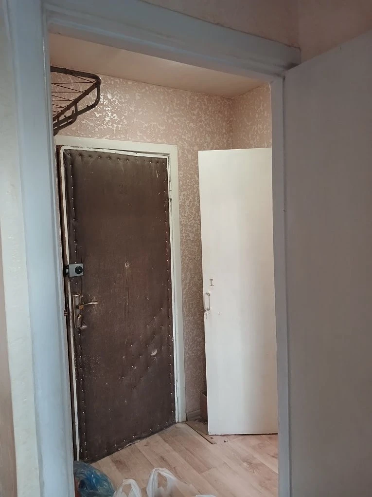 Продаётся однокомнатная квартира, 2 этаж