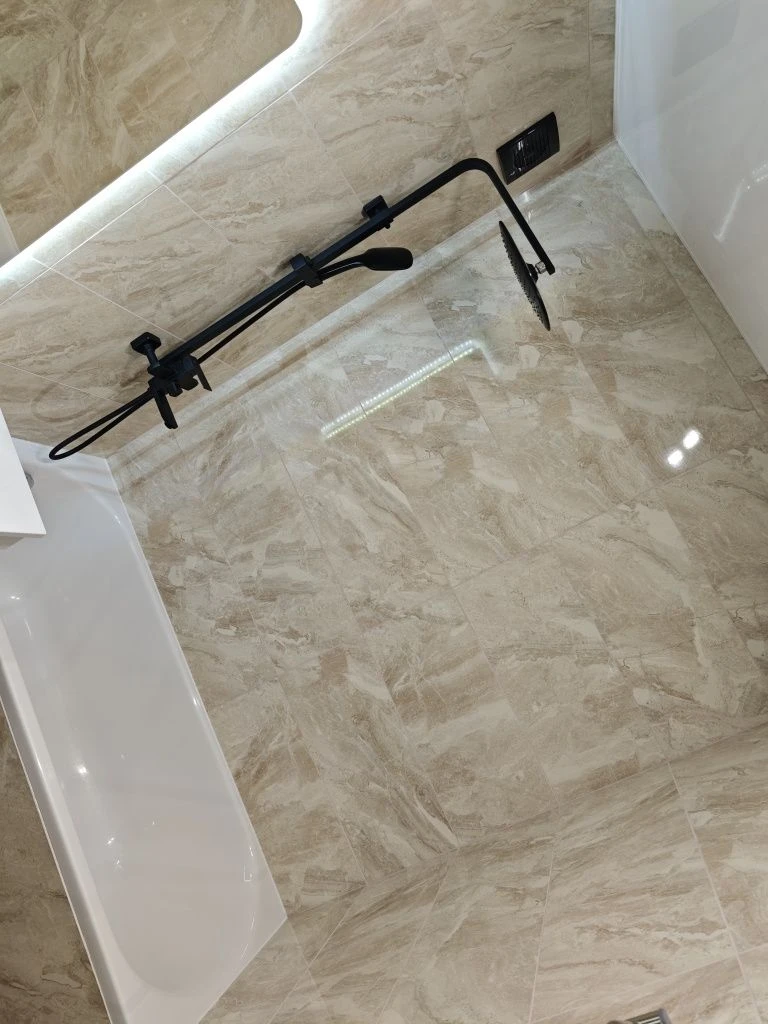 Нова  трикімнатна квартира  Коростень