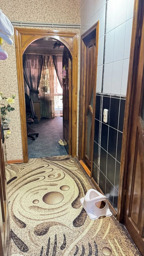 Продам 3-х кімнатну квартиру