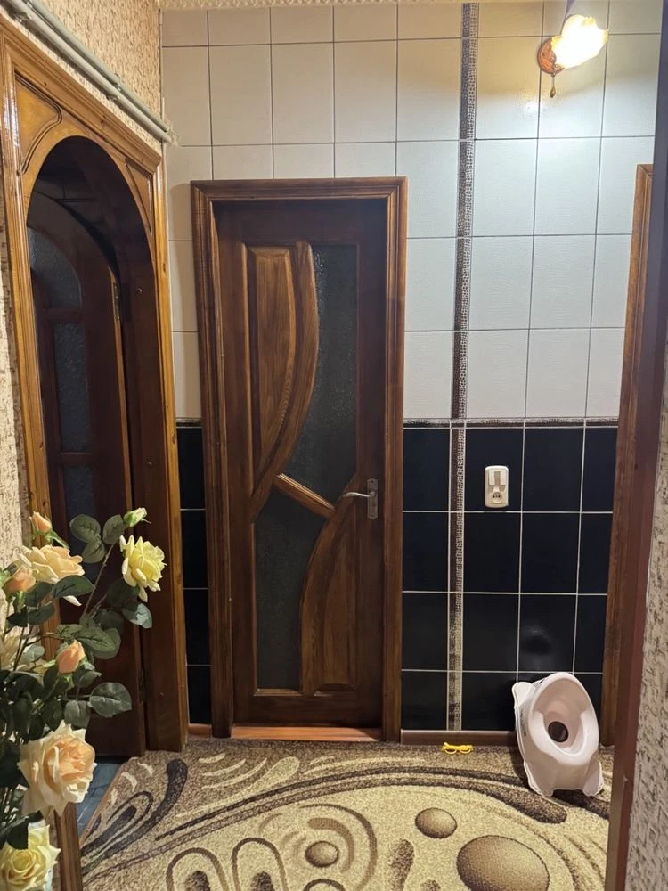 Продам 3-х кімнатну квартиру