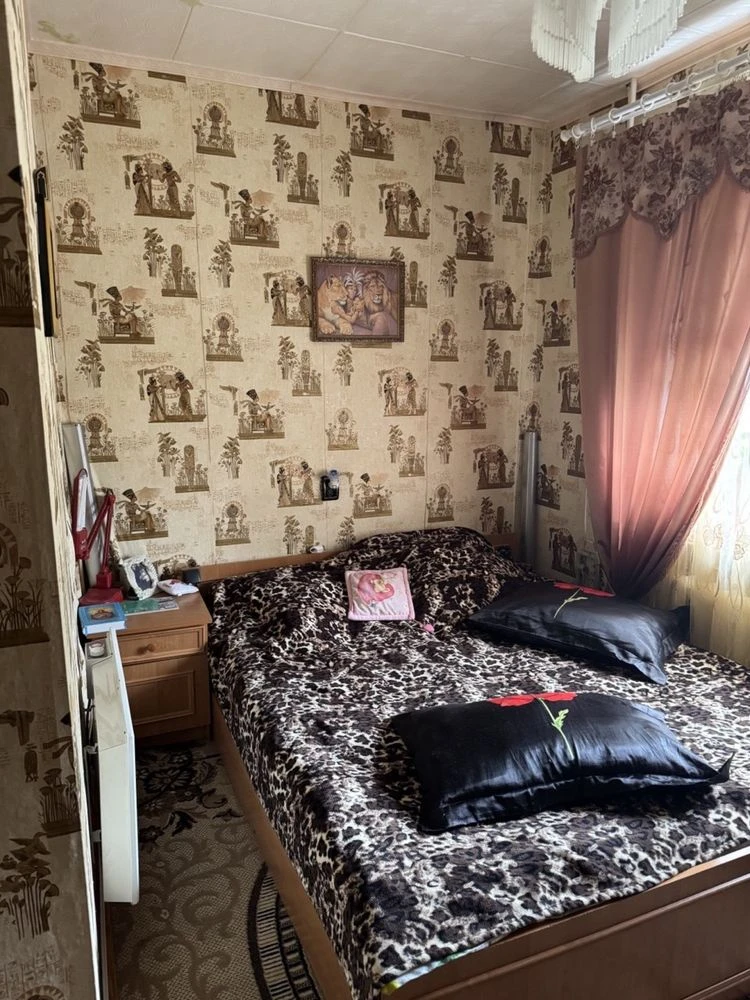 Продам 3-х кімнатну квартиру
