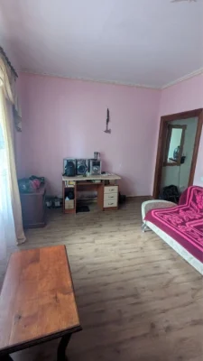 Продается 2-комнатная квартира в городе Коростень, район Чоловка