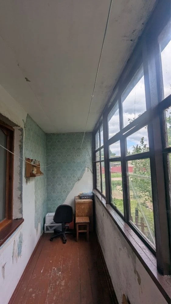 Продается 2-комнатная квартира в городе Коростень, район Чоловка