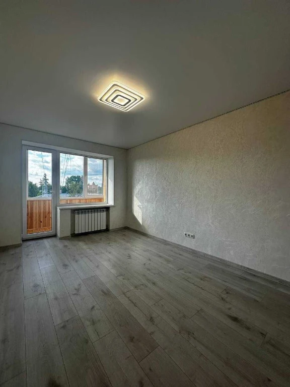 Продам 3-х кімнатну квартиру з ремонтом (район Водоканалу)